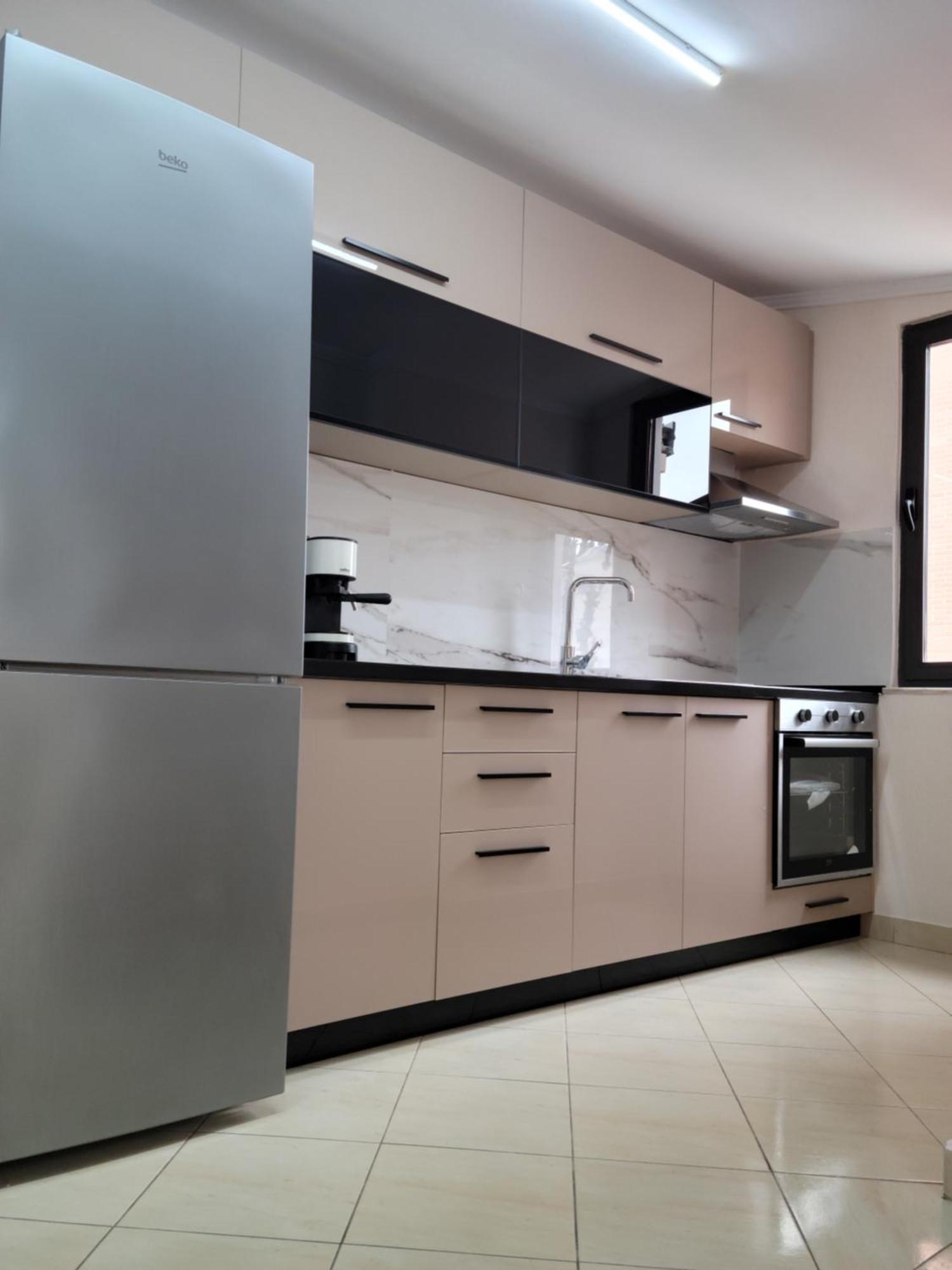 Gledis Apartment Tirana - Panoramic City Terrace 外观 照片
