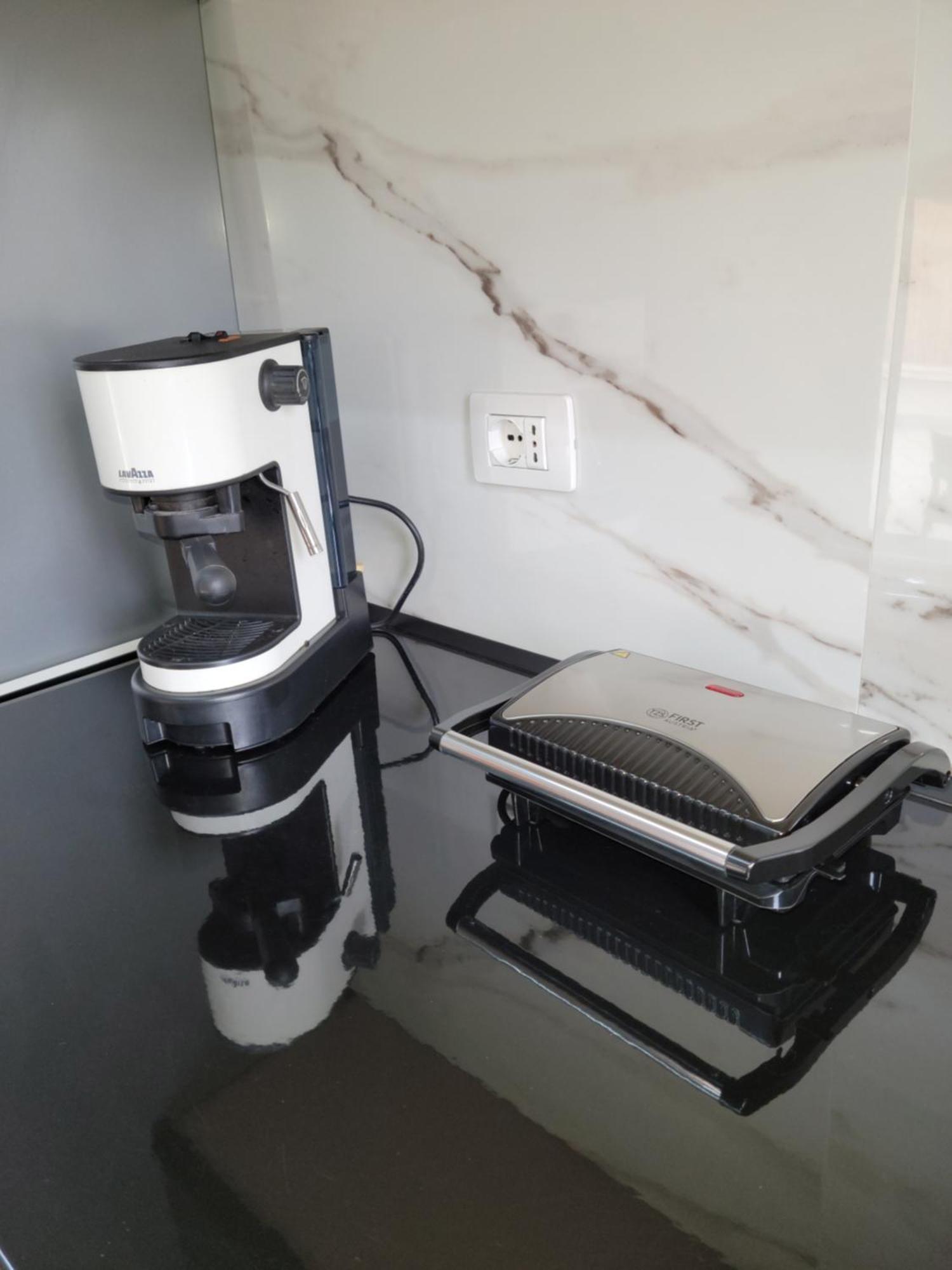 Gledis Apartment Tirana - Panoramic City Terrace 外观 照片